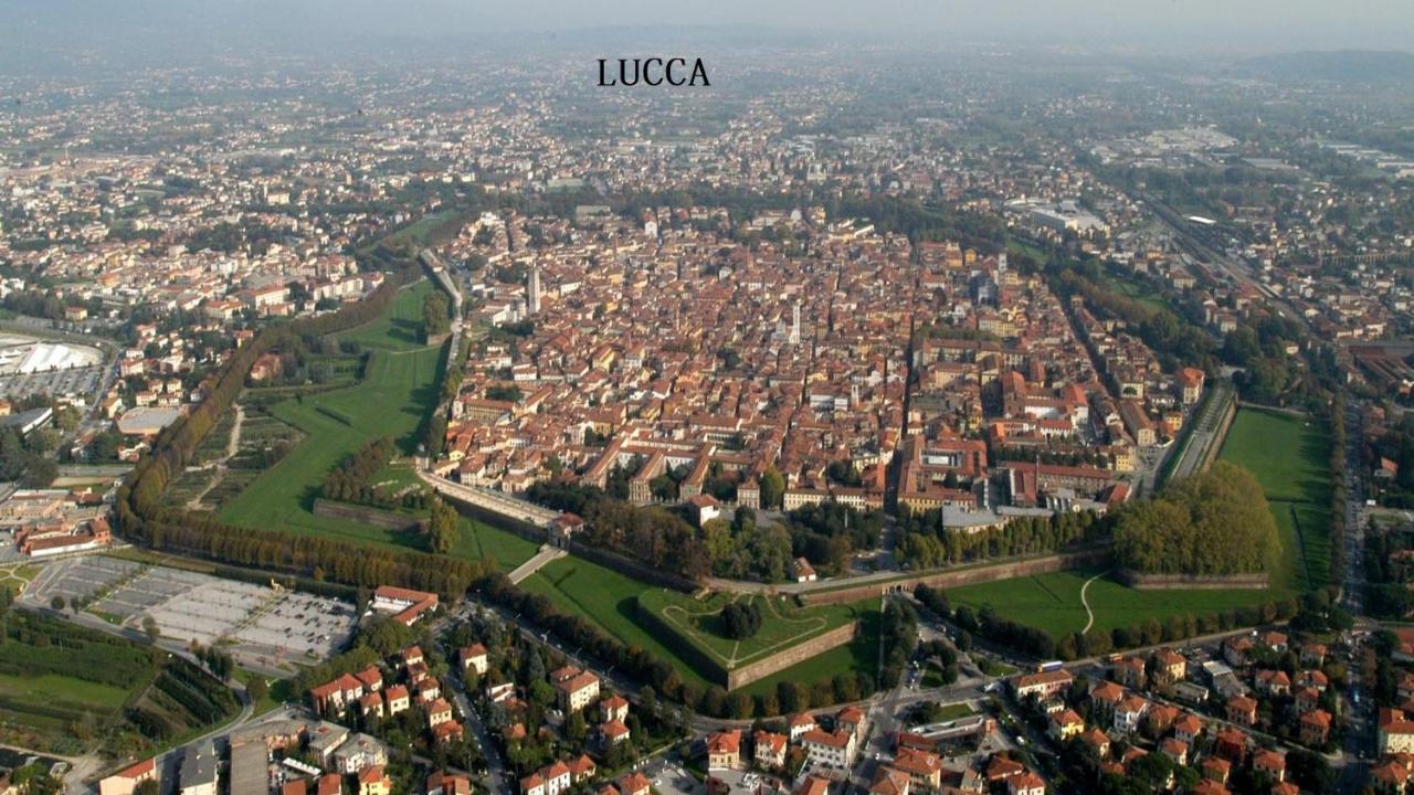 Casa Argo In Antico Borgo Medievale Villa Borgo a Buggiano Bagian luar foto